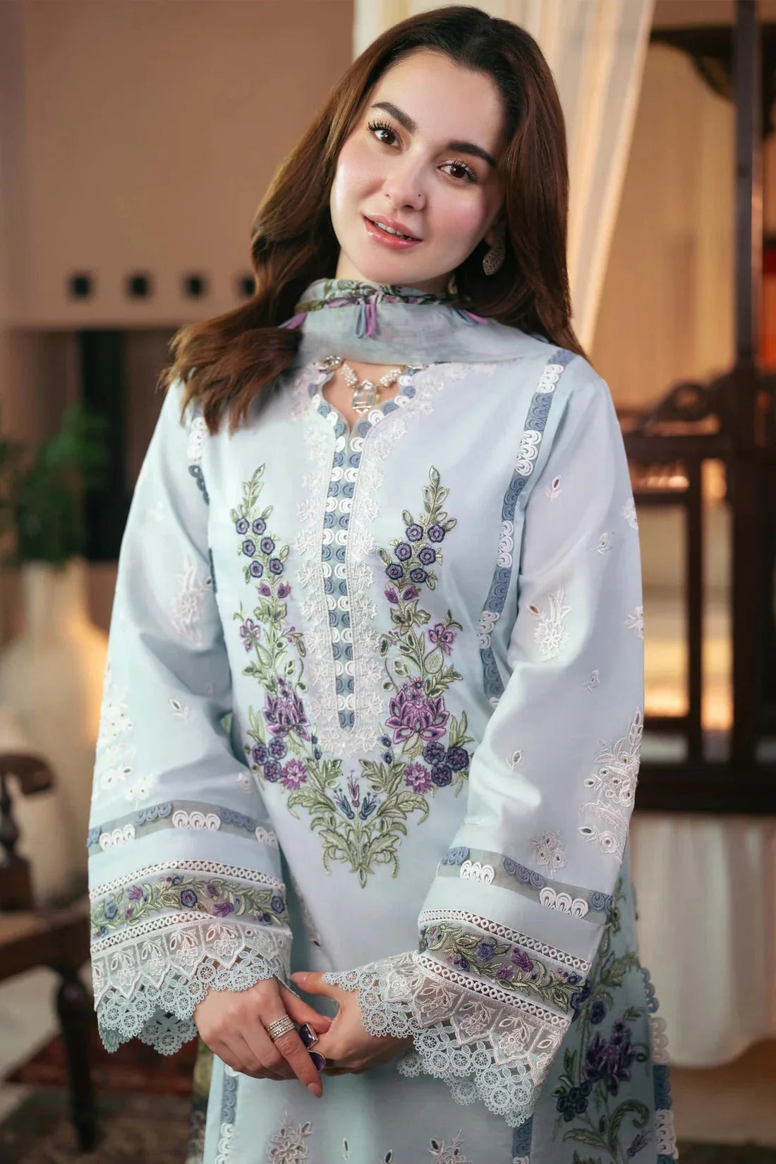 Lawn-3PC Embroidered Shirt with Digital Printed Jacquard Dupatta-1390