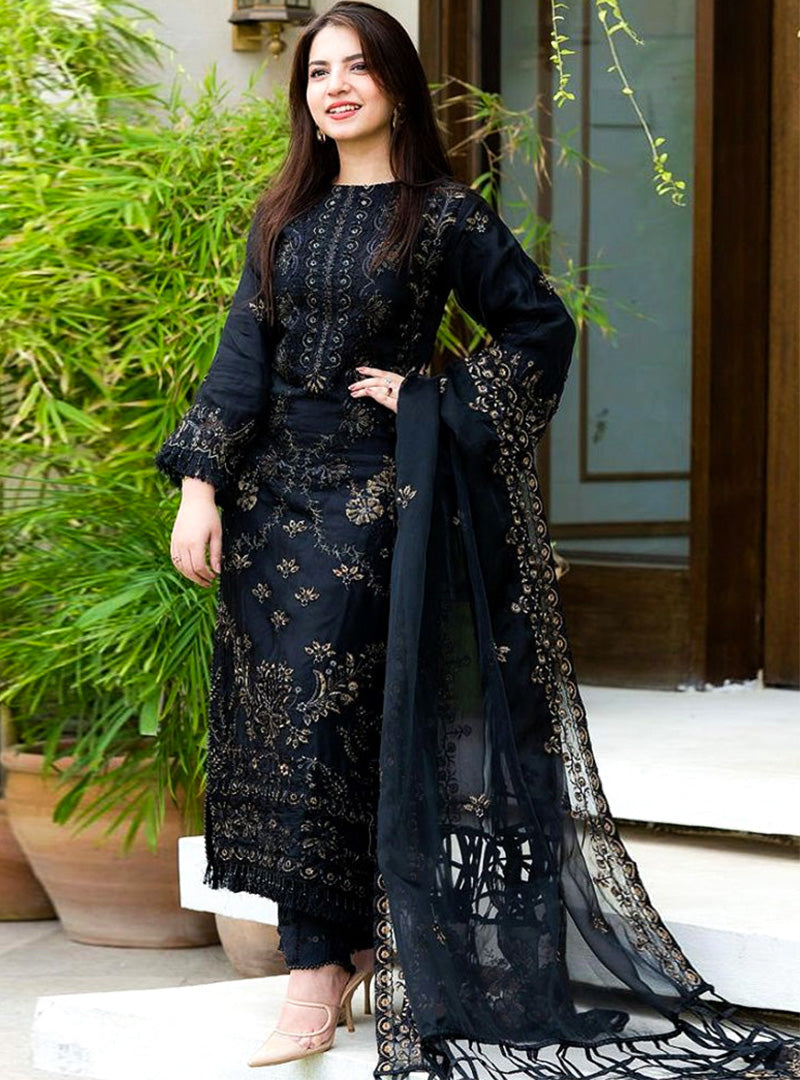 BLACK Lawn 3PC Embroidered Shirt with Organza Embroidered Dupatta- 1020