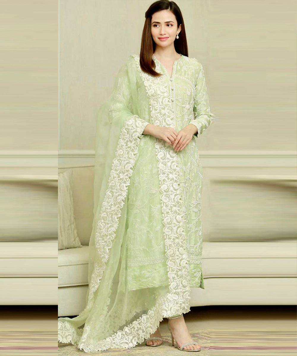 Lawn 3PC Embroidered with Organza Embroidered Dupatta-1058