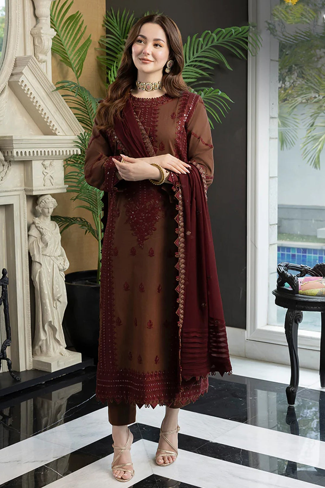 ASIM JOFA - 3PC LAWN EMBROIDERED SHIRT WITH CHIFFON EMBROIDERED DUPATTA AND TROUSER - 1025