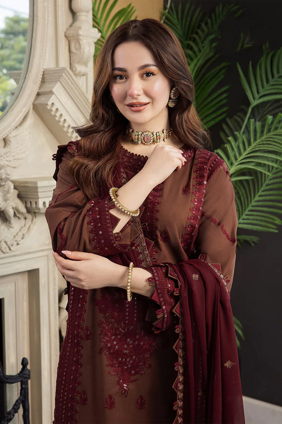 ASIM JOFA - 3PC LAWN EMBROIDERED SHIRT WITH CHIFFON EMBROIDERED DUPATTA AND TROUSER - 1025