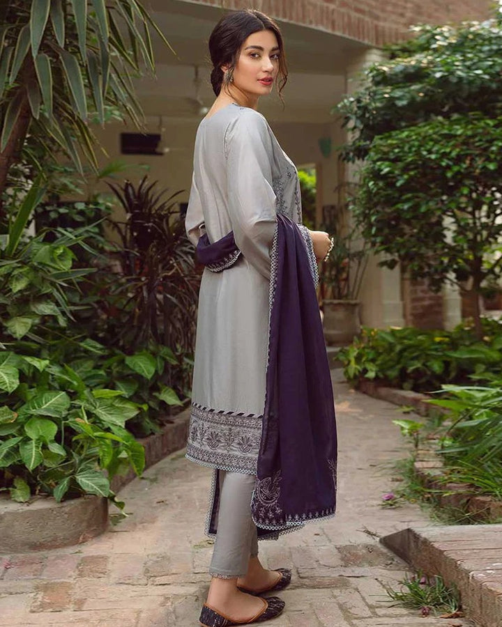 Linen 3PC Embroidered-578