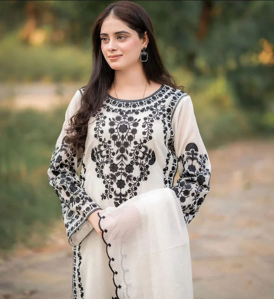 Jazmin Lawn 3PC Embroidered With Lawn Embroidered Dupatta-1031